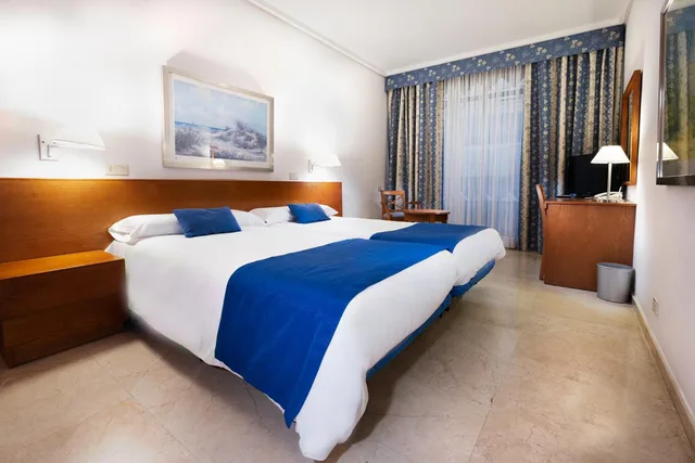 Standard, Twin Beds, Concorde Hotel 5/7