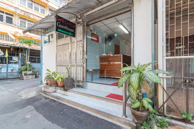 Mixed Dorm, Shared, New Central Guesthouse 1/1
