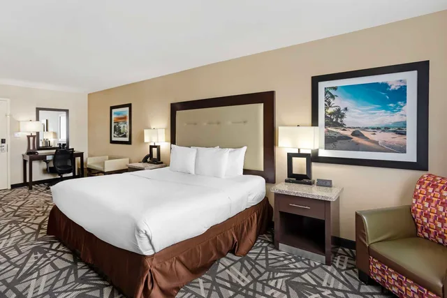 غرفة بسرير كينج، Best Western Atlantic City Hotel 1/5
