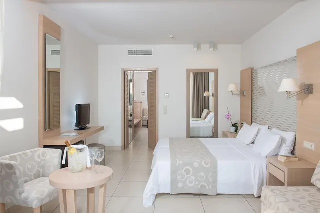 غرفة بسريرين منفصلين لذوي الإعاقة، Astir Odysseus Kos Resort and Spa 4/10
