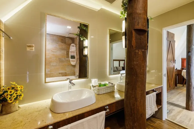 جناح حصري بسرير مزدوج مع أريكة، Le Charcoa Hotel 10/10