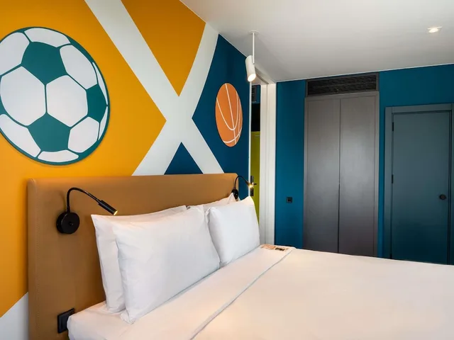 جناح بسرير مزدوج بإطلالة على البحر، ibis Styles Batumi 4/6