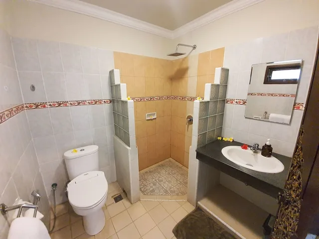 Sky, Superior, Queen Bed، Hotel Genggong 5/5
