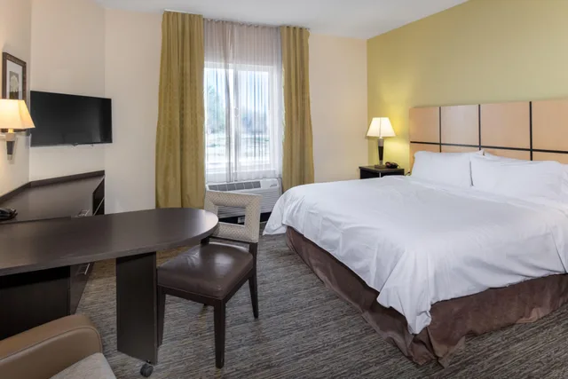 استوديو، Candlewood Suites Enid 2/2