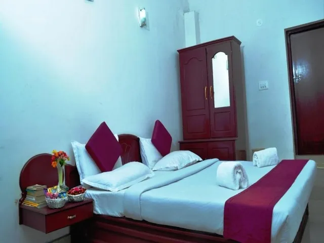 كوخ عائلي بسرير مزدوج، PUNARJANI AYURVEDIC RESORTS 1/2