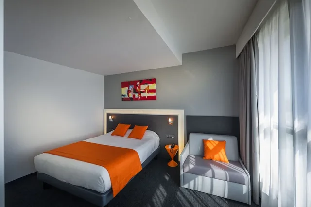 جناح جونيور بسرير كوين، Hotel Athena Spa 1/5