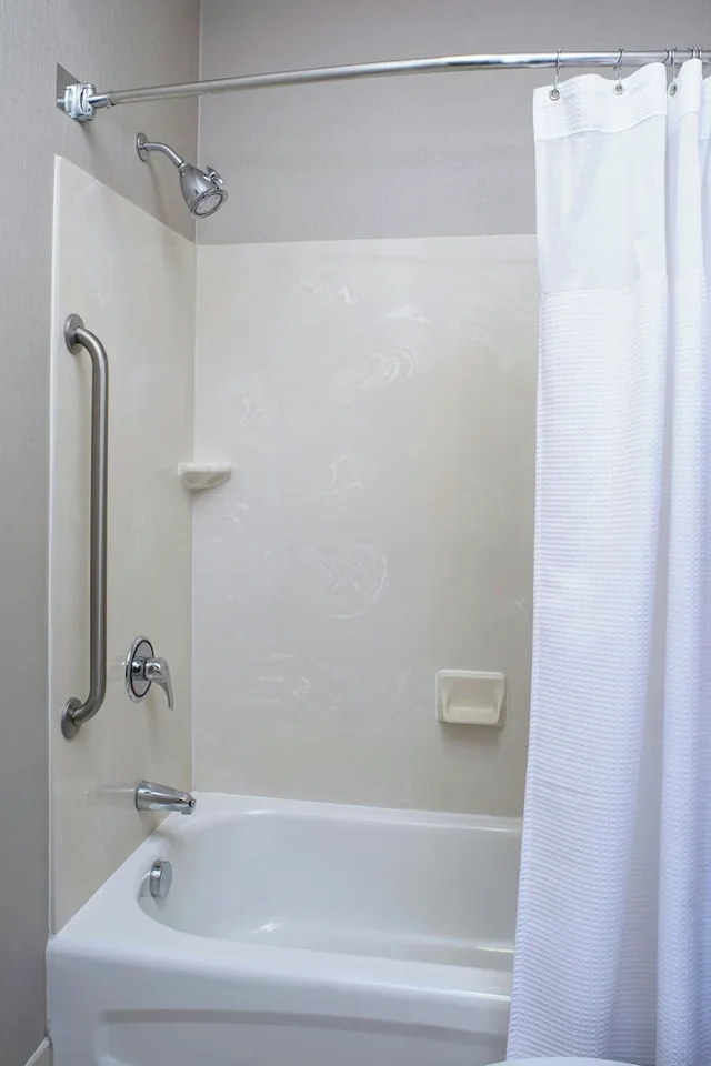 استوديو بسريرين كوين لذوي الإعاقة، SpringHill Suites by Marriott Frankenmuth 2/2