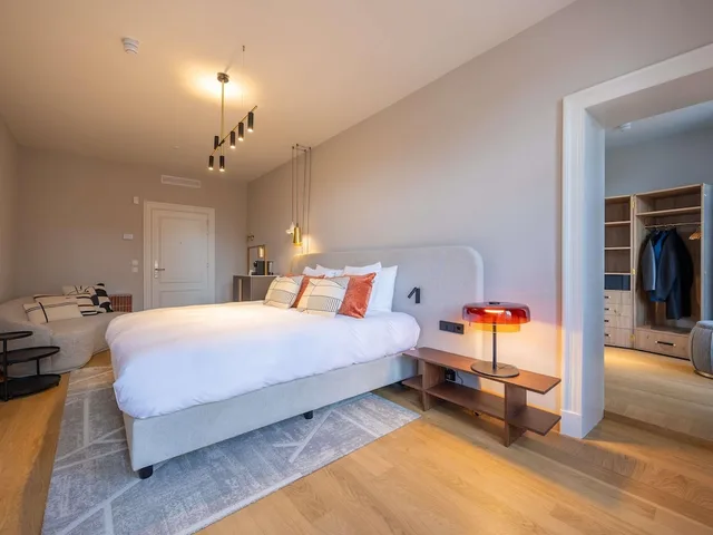 Junior Suite, Queen Bed, Hotel Maison Maastricht Centrum - Handwritten Collection 5/10