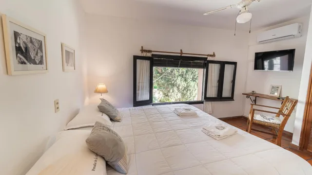 غرفة سوبيريور بسرير كوين، POSADA DE LA FLOR 1/5