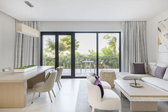 Discovery, Suite, King Bed, Zulal Wellness Resort 1/4