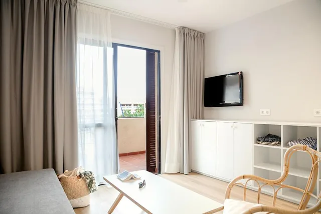 شقة سوبيريور، Coral Compostela Beach 2/5