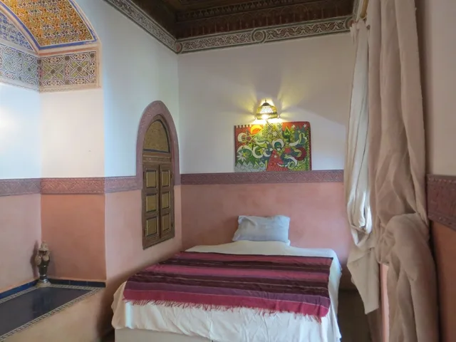 غرفة كومفورت ثلاثية بإطلالة على الفناء، Riad Maizie 10/10