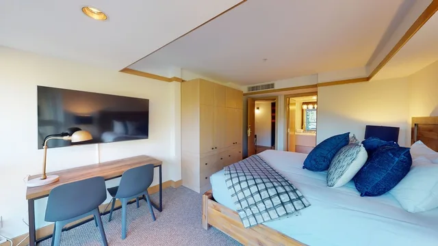 1 Bedroom, Signature, King Bed, Murphy Bed، Le Chamois 2/7