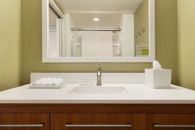 جناح استوديو بسرير كينج لذوي الإعاقة، Home2 Suites By Hilton Milwaukee Brookfield 5/7