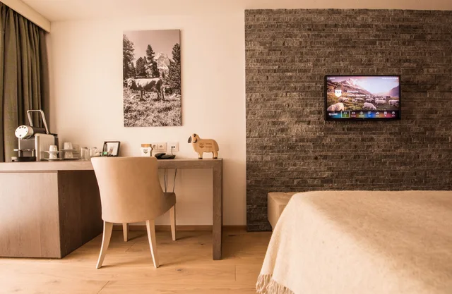 Swiss Style, Double Bed، Hotel Daniela 8/9