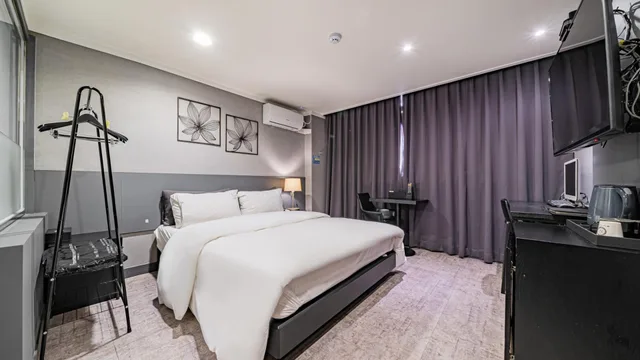 غرفة ديلوكس بسرير كينج، Pyeongtaek Stay Hotel 2/2