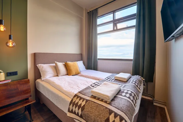 غرفة كلاسيكية بسرير مزدوج بحمام خاص، Kex Hostel Reykjavík 3/6
