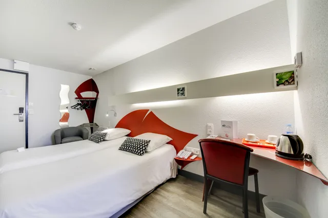 غرفة كلاسيكية بسريرين منفصلين، Brit Hotel Porte D Espagne 1/3