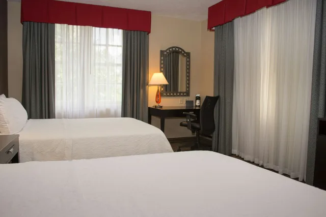 غرفة بسريرين كوين، Hampton Inn Suites Montgomery 4/7