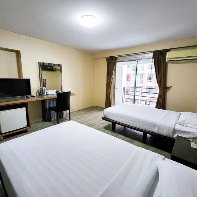 غرفة ديلوكس بسريرين منفصلين، Watana Hotel Bangkok 5/10
