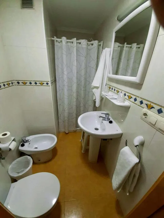 غرفة قياسية بسرير كوين، Hotel Cano 6/6