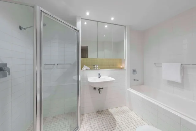 غرفة تنفيذية بسرير كوين بغرفة نوم واحدة، Oaks Glenelg Liberty Suites 4/4
