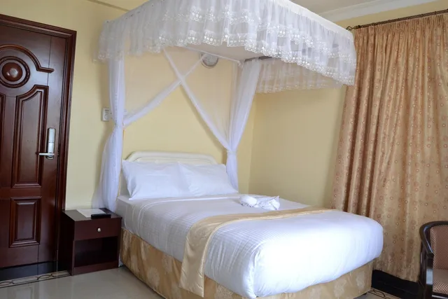 غرفة قياسية بسرير مزدوج، Lantana Hotel 10/10