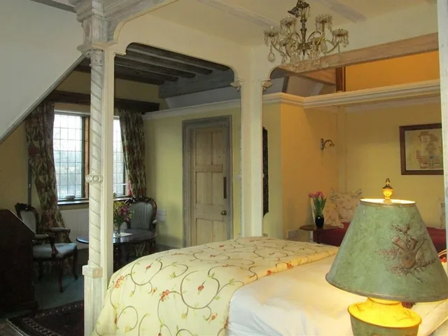 غرفة بريميوم بسرير مزدوج وسرير فردي، Alnwick Lodge - B&B 3/7