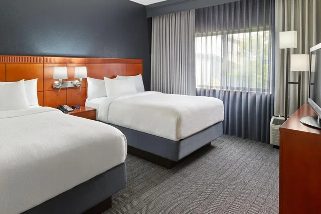 جناح بسريرين مزدوجين مع أريكة، Courtyard Nashville Brentwood 2/10
