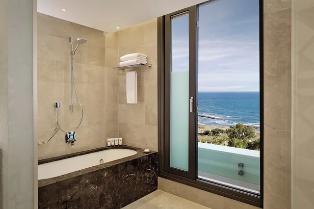 2 Bedrooms, Suite, 2 Double and Twin Beds, Sea View, Balcony، Parklane a Luxury Collection Resort and Spa Limassol 2/3