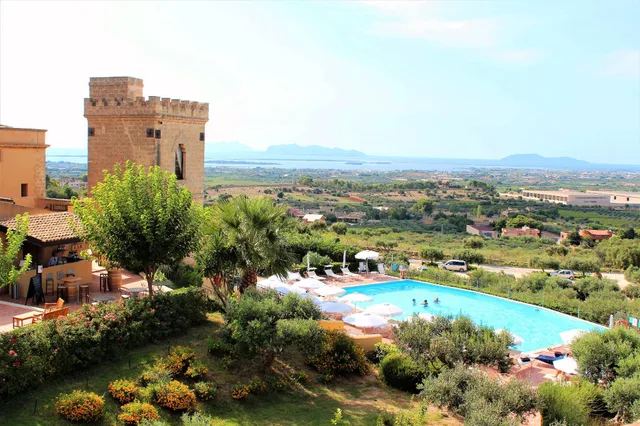 غرفة ديلوكس بشرفة، The Baglio Oneto Dei Principi of San Lorenzo Luxury Wine Resort 1/1