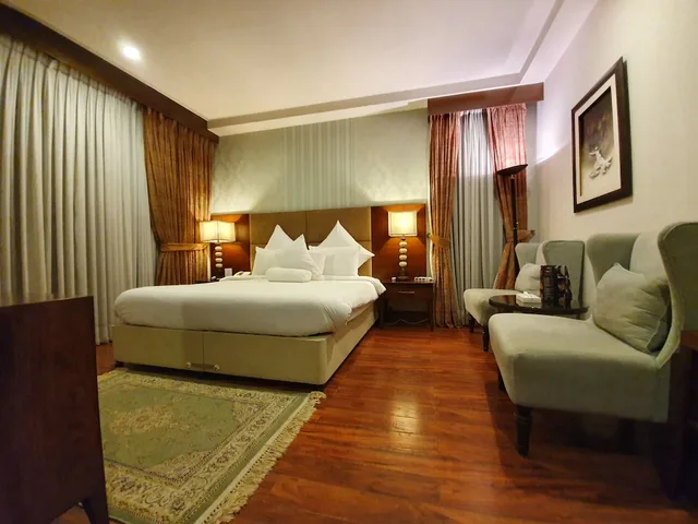 غرفة تنفيذية بسرير مزدوج، S Chalet Islamabad 1/4