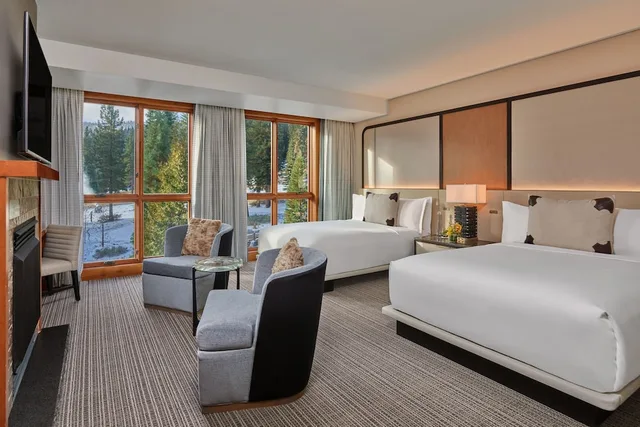 غرفة بسريرين كوين بإطلالة على الجبل، The Ritz Carlton Lake Tahoe 4/10