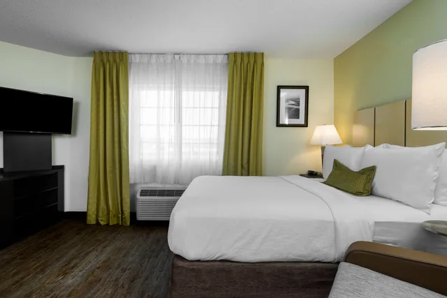 جناح استوديو بسرير كوين لذوي الإعاقة، CANDLEWOOD SUITES RALEIGH CRABTREE 1/5