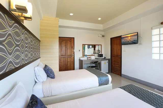 غرفة قياسية بسريرين منفصلين وسريرين مزدوجين، V Place Residence 1/2