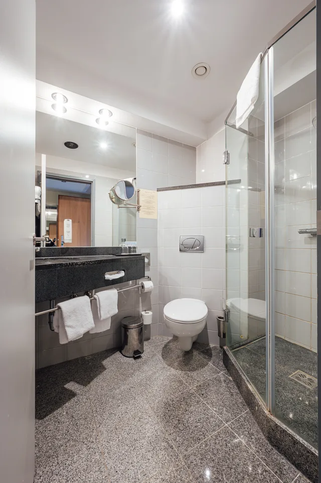 Cozy Urban، PeakTure Hotel Bucharest 3/4