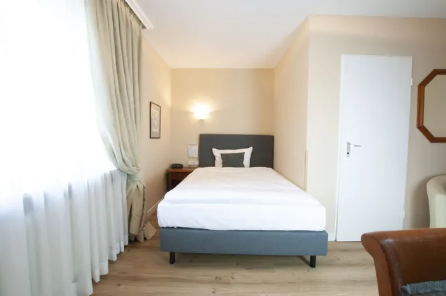 غرفة قياسية مفردة، Acanthushotel Munich 4/9
