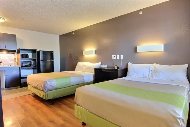 غرفة قياسية بسريرين مزدوجين، Studio 6 Extended Stay - Austin, TX - Northwest 3/10
