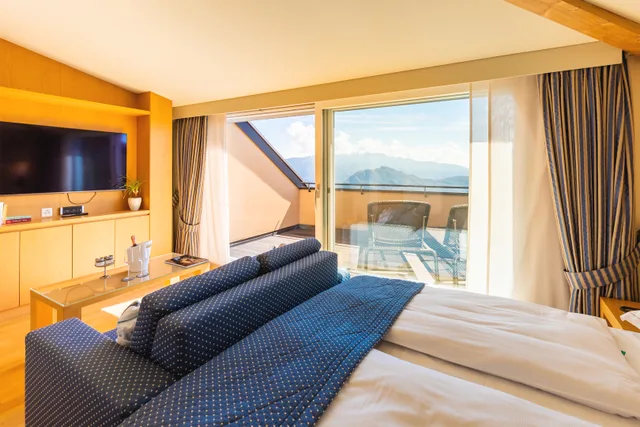 بنتهاوس بإطلالة على البحيرة، Kurhaus Cademario – Adult Only 3/8
