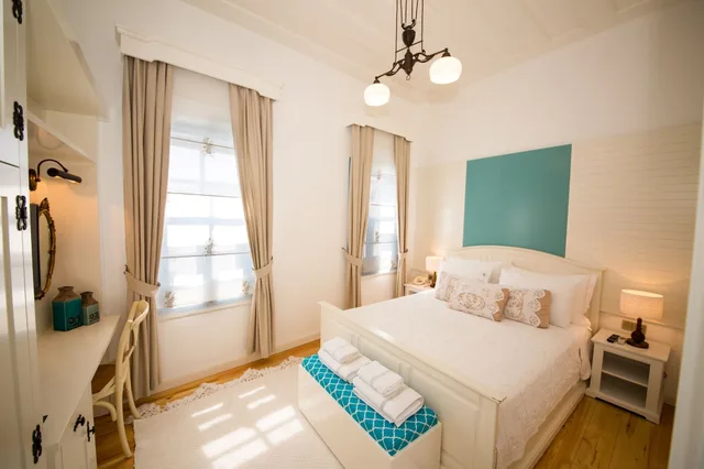 جناح رئاسي بسرير فردي بشرفة مع أريكة بجاكوزي، Viento Alacati Hotel 6/9