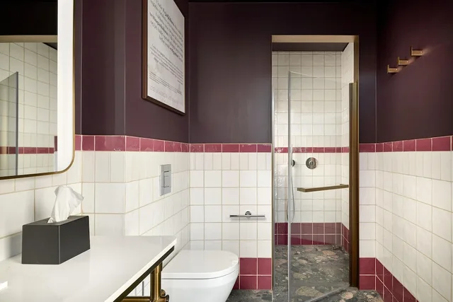 غرفة بسريرين منفصلين، Skald Hotel Akureyri, Curio Collection by Hilton 2/3