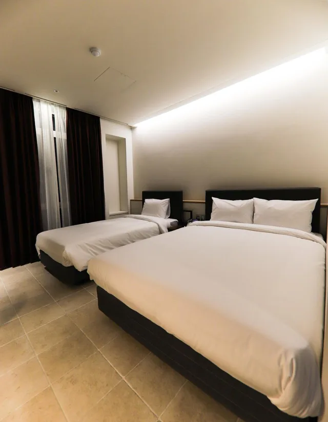 Standard, Triple, Le Seoul Hotel 2/10