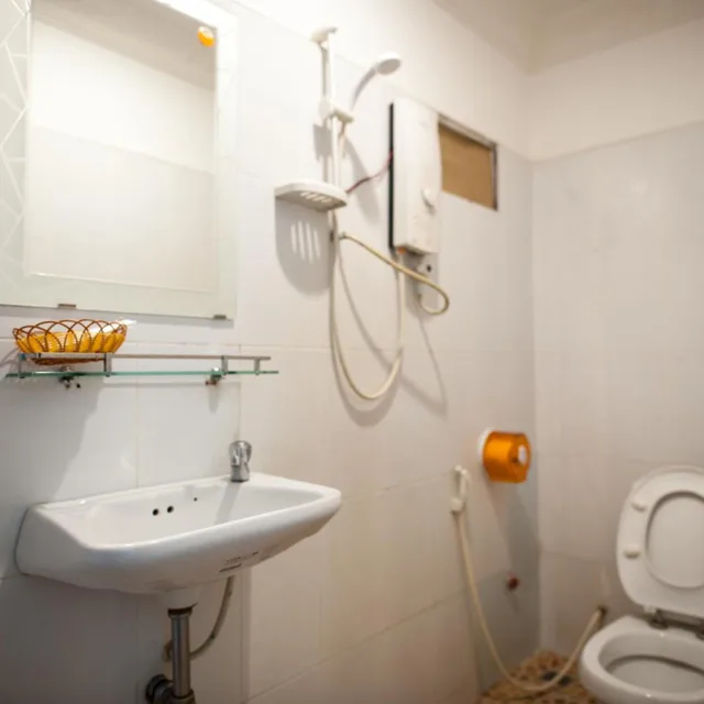 غرفة بسرير مزدوج بشرفة، Rs Ii Guesthouse 8/10