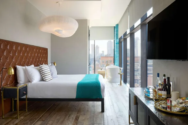 Skyline, Premier, Suite، Arlo Williamsburg 1/7