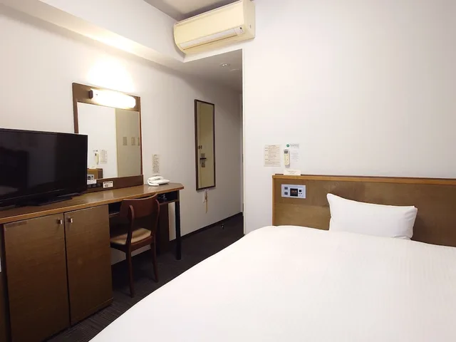 غرفة مفردة بسرير مزدوج للمدخنين، Hotel Route-Inn Yurihonjyo 2/4