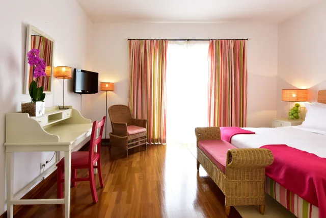 غرفة سوبيريور بسرير مزدوج أو سريرين منفصلين، Pousada de Sagres Charming Hotel 1/8