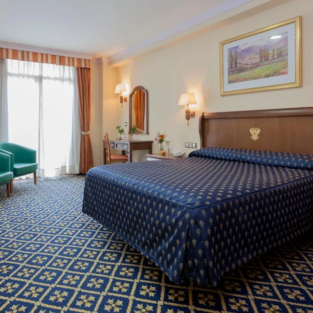 غرفة بسرير مزدوج، Agora Juan de Austria 6/10