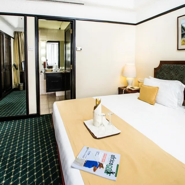 جناح بشرفة، Nairobi Safari Club by Swiss-Belhotel 3/10