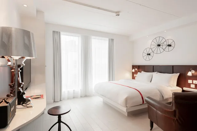 غرفة بسرير كوين لذوي الإعاقة، Ruby Lucy Hotel London 3/4