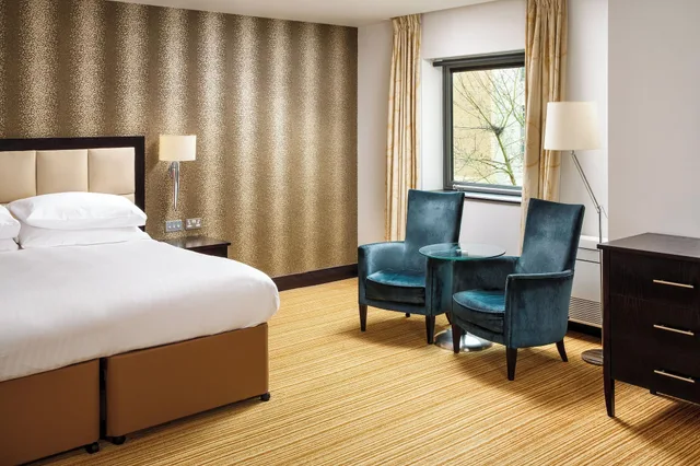 غرفة كلاسيكية عائلية، Nottingham Belfry Hotel & Spa 3/4